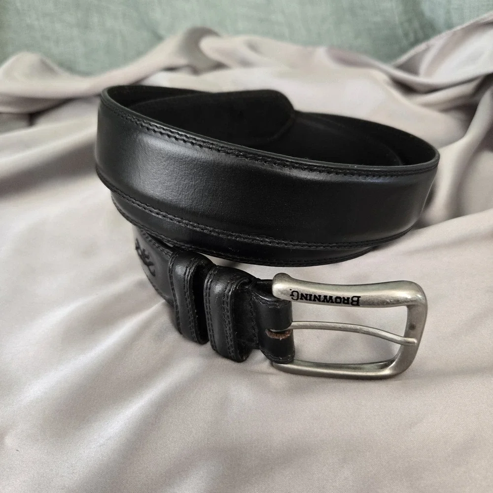 Browning Men's Genuine Leather Belt Black w/ Silver-tone Buckle Size 42